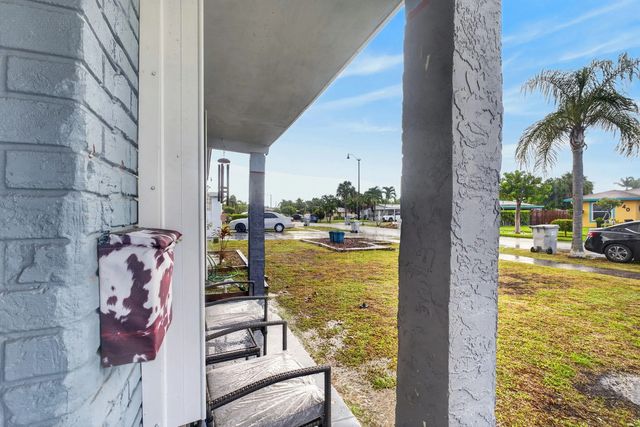 3 of 25 - 741 Nw 17th Court, Pompano Beach, FL