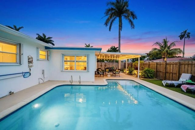 4 of 59 - 707 N 32nd Avenue, Hollywood, FL