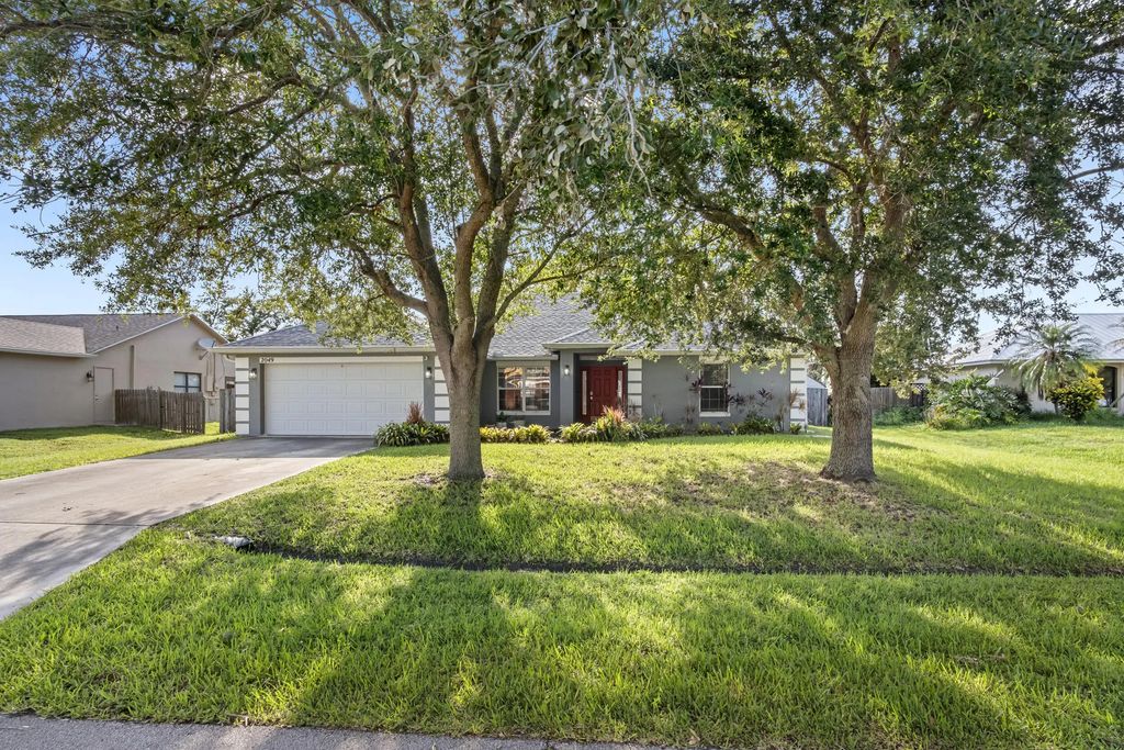 2049 Sw Capeador Street, Port St. Lucie