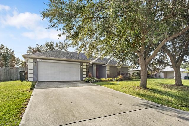 3 of 22 - 2049 Sw Capeador Street, Port St. Lucie, FL