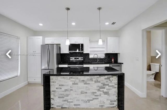 3 of 19 - 6720 Coolidge Street, Hollywood, FL