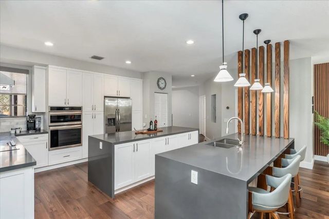 2802 Kinsington Circle #27-4, Weston