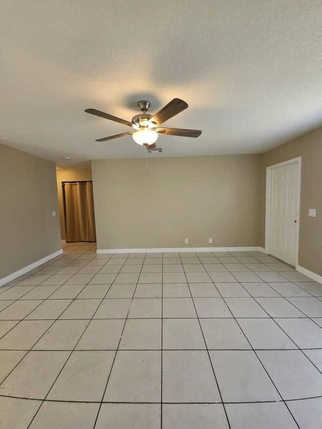 2 of 26 - 4876 Orleans Court #a, Haverhill, FL