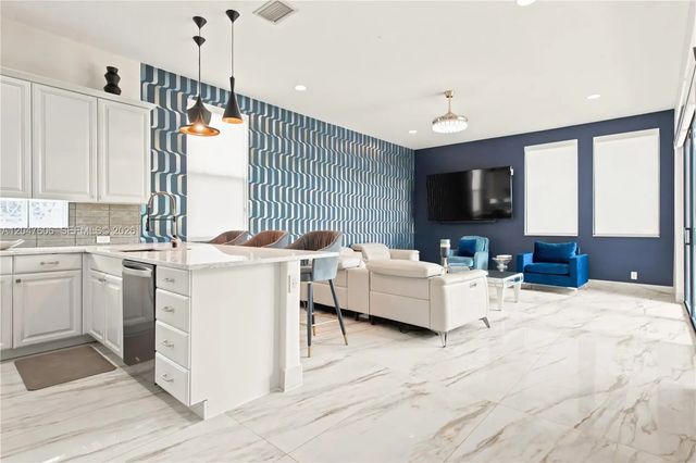 5 of 102 - 3061 Sw 189th Terrace, Miramar, FL