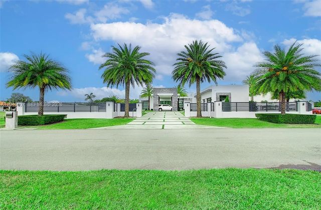 2 of 68 - 13052 Nw 102nd Avenue, Hialeah Gardens, FL