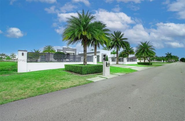 3 of 68 - 13052 Nw 102nd Avenue, Hialeah Gardens, FL