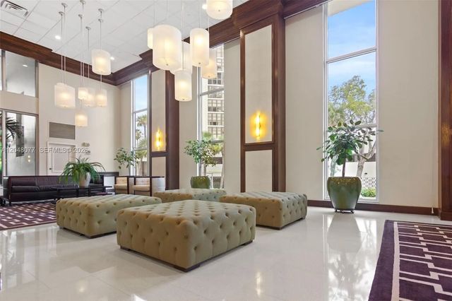5 of 91 - 5 Island Avenue #8h, Miami Beach, FL