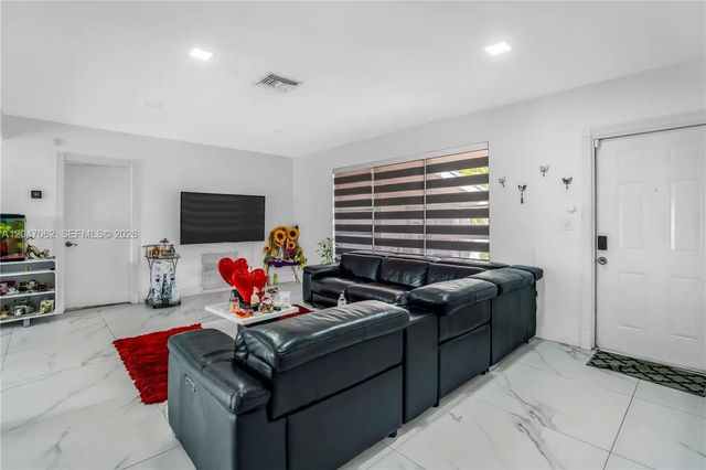 5 of 66 - 7630 Plantation Boulevard, Miramar, FL