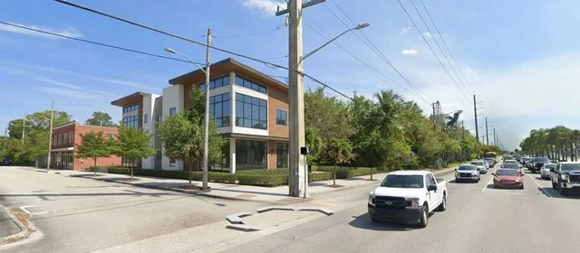 4 of 7 - 4390 S Jog Road, Greenacres, FL