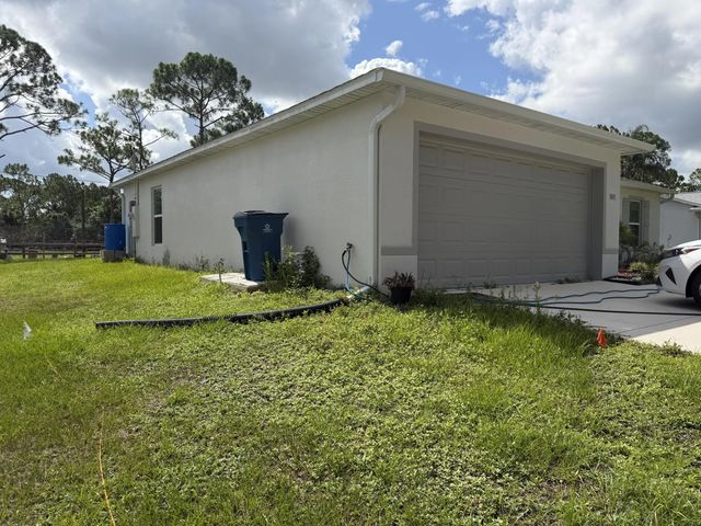 3 of 29 - 1001 Happiness Avenue Sw, Palm Bay, FL