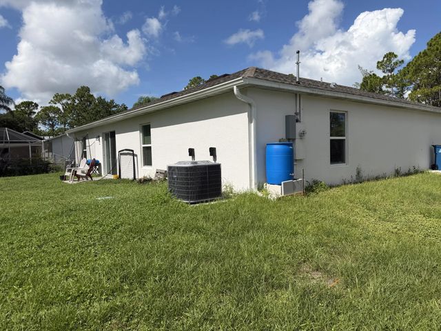 5 of 29 - 1001 Happiness Avenue Sw, Palm Bay, FL