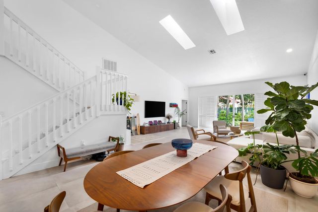 4117 W Palm Aire Drive #b2, Pompano Beach