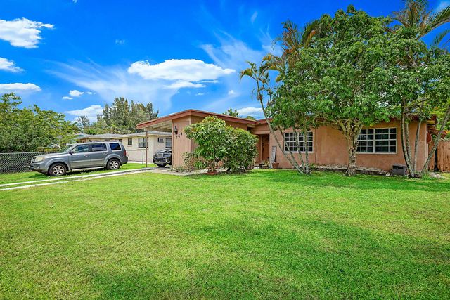 764 Camellia Drive, Royal Palm Beach