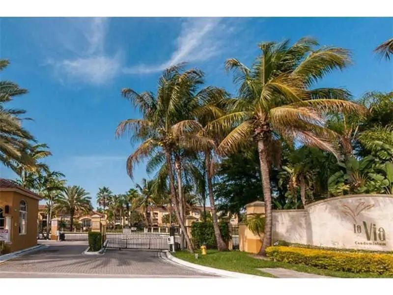 9620 Nw 2nd Street #7-201, Pembroke Pines