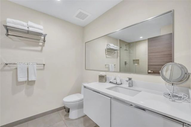 5 of 44 - 777 N Ocean Drive #s314, Hollywood, FL