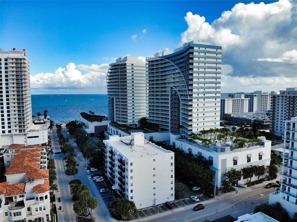 3000 Riomar Street #406, Fort Lauderdale