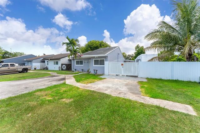 2 of 34 - 25808 Sw 127th Ct Circle, Homestead, FL