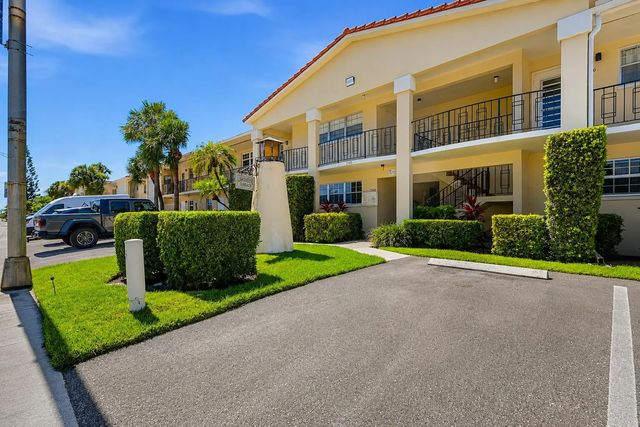 2160 Ne 36th Street #37, Lighthouse Point