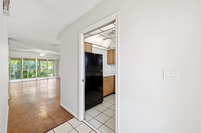 3 of 32 - 2160 Ne 36th Street #37, Lighthouse Point, FL