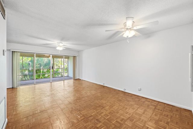 5 of 32 - 2160 Ne 36th Street #37, Lighthouse Point, FL