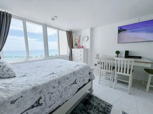 5 of 25 - 19201 Collins Avenue #545, Sunny Isles Beach, FL