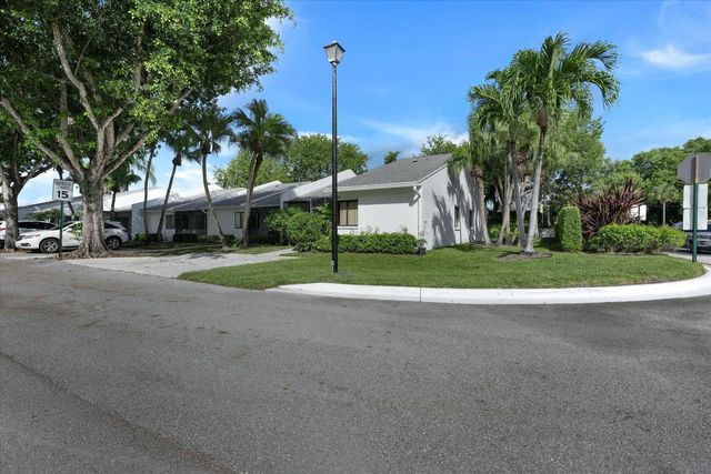 3 of 34 - 100 Sunshine Boulevard, Royal Palm Beach, FL