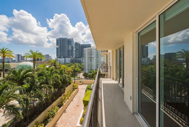 3 of 61 - 600 W Las Olas Boulevard #905s, Fort Lauderdale, FL
