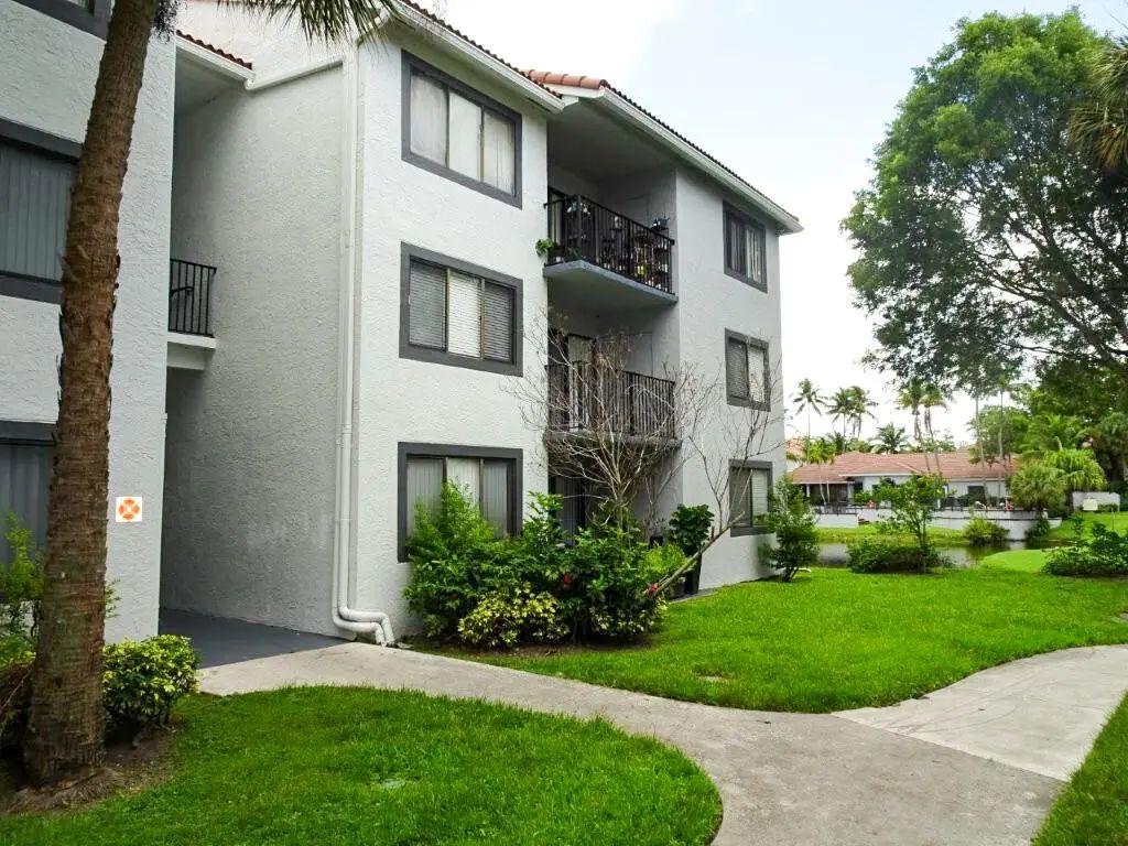 9122 W Atlantic Boulevard #713, Coral Springs