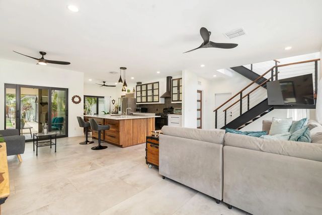 4 of 51 - 127 Auburn Drive, Lake Worth Beach, FL