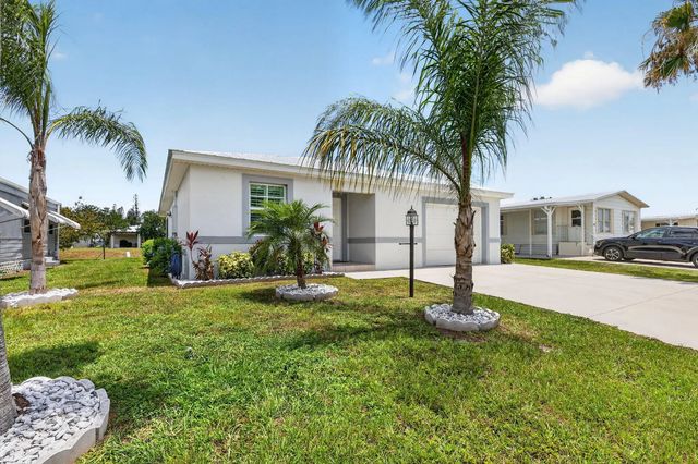 3 of 62 - 38 Spanish Way, Port St. Lucie, FL