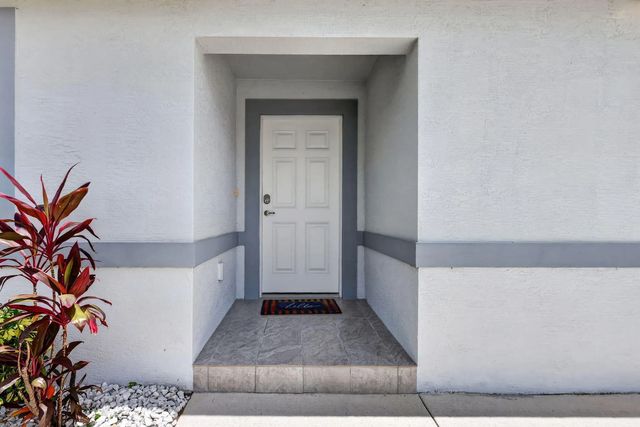 4 of 62 - 38 Spanish Way, Port St. Lucie, FL