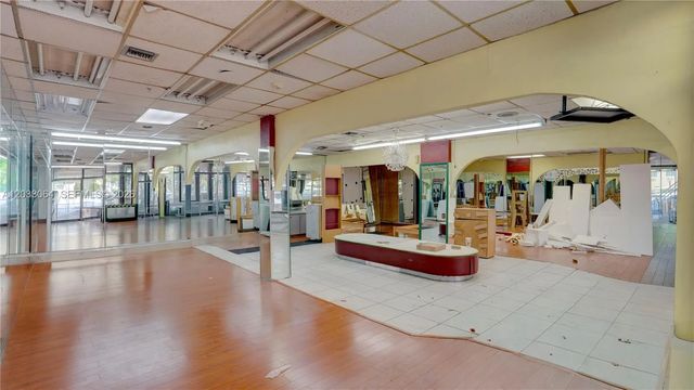 3 of 6 - 314 Sw 12 Avenue, Miami, FL
