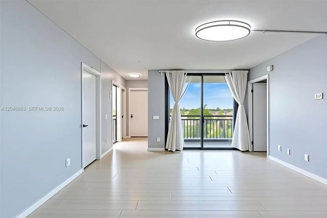 2075 Sw 122nd Avenue #505, Miami