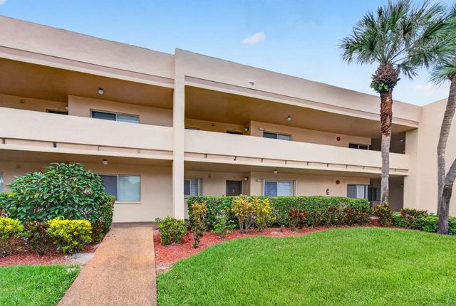 4 of 57 - 3212 Strawflower Way #218, Lake Worth, FL