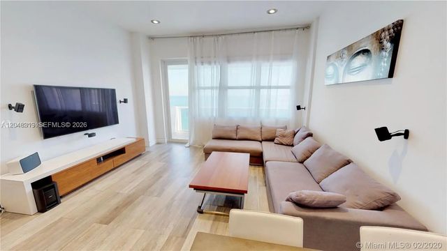 5 of 12 - 3725 S Ocean Drive #ph14, Hollywood, FL