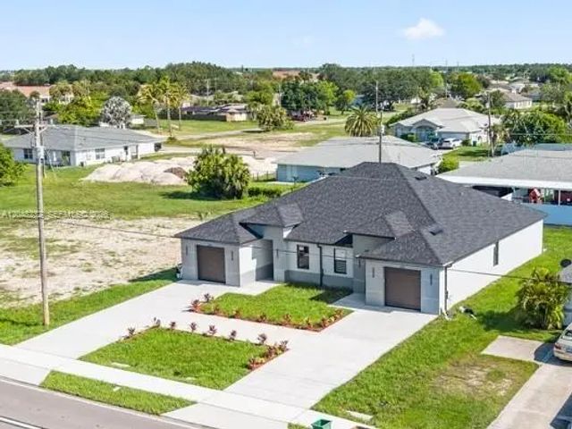 3 of 24 - 1315/1317 Diplomat Parkway E, Cape Coral, FL