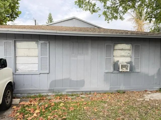 4 of 76 - 714 S H Street, Lake Worth Beach, FL