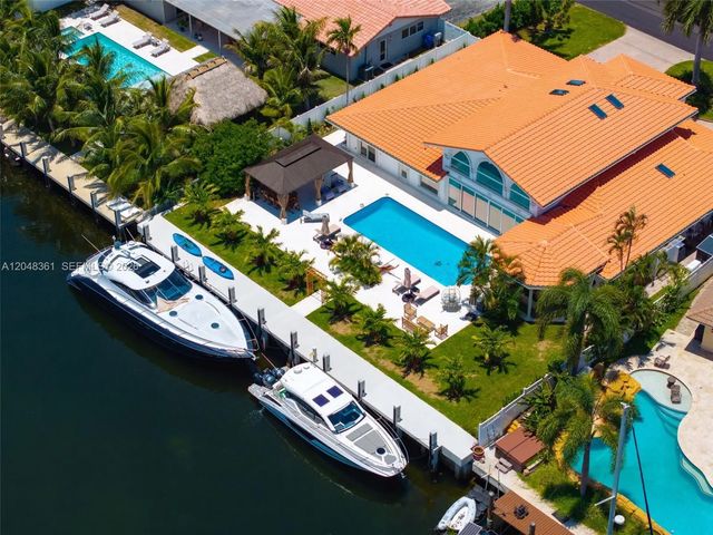 2770 Ne 23rd Place, Pompano Beach