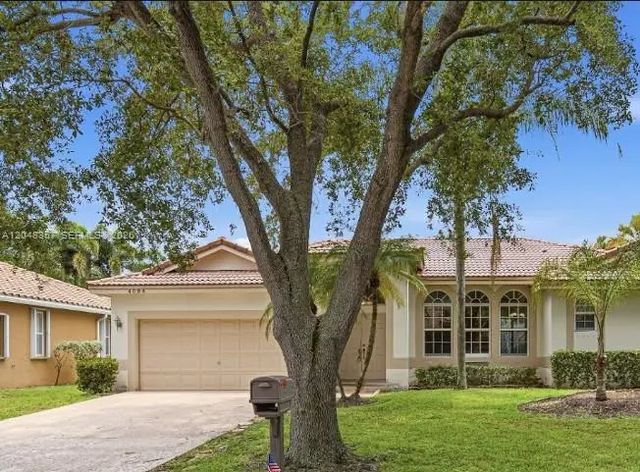 4094 Nw 59th Street, Coconut Creek