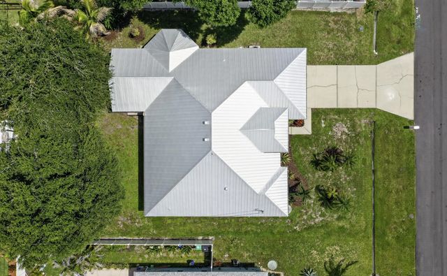 3 of 30 - 3408 Sw Funtuna Street, Port St. Lucie, FL