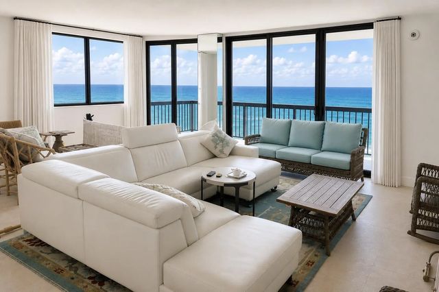 5380 N Ocean Drive #4e, Singer Island