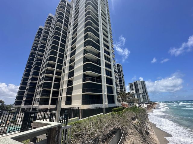 2 of 11 - 5380 N Ocean Drive #4e, Singer Island, FL