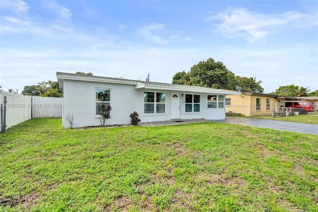 3320 Nw 18th Street, Lauderhill