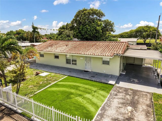 19200 Nw 44th Avenue, Miami Gardens
