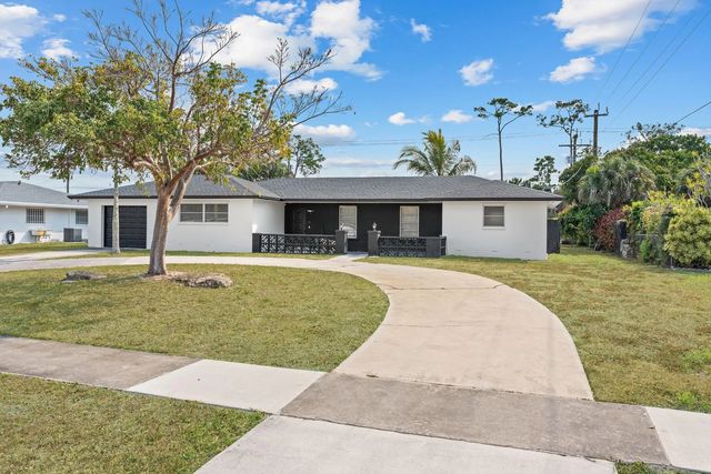 2 of 30 - 7328 Saint Andrews Road, Lake Worth, FL