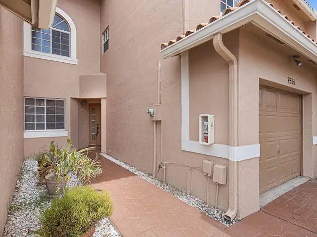 2 of 30 - 8596 Jade Drive, Tamarac, FL