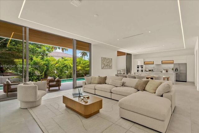 5 of 47 - 7701 Coquina Drive, North Bay Village, FL