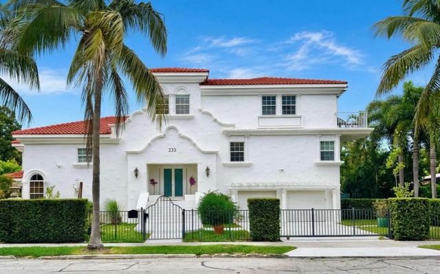 233 Pershing Way, West Palm Beach
