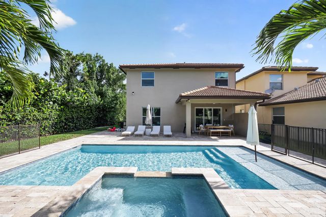 2 of 32 - 7050 Limestone Cay Road, Limestone Creek, FL