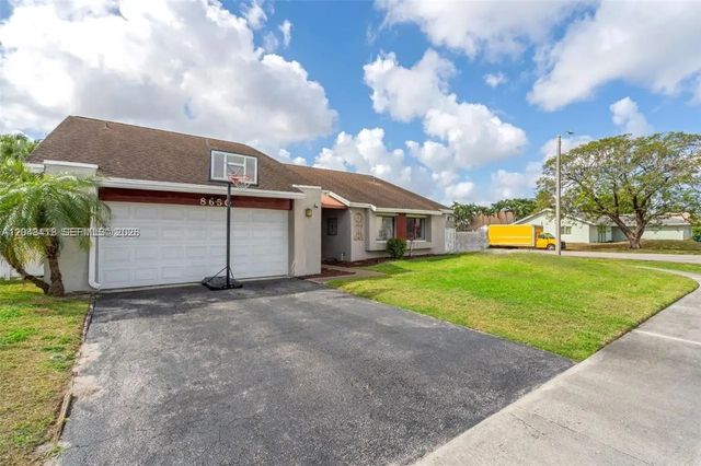3 of 35 - 8650 Nw 46th Court, Lauderhill, FL